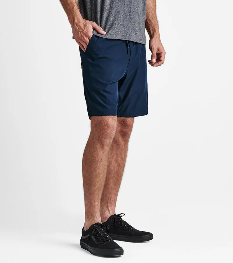 Explorer 2.0 19'' Hybrid Stretch Shorts