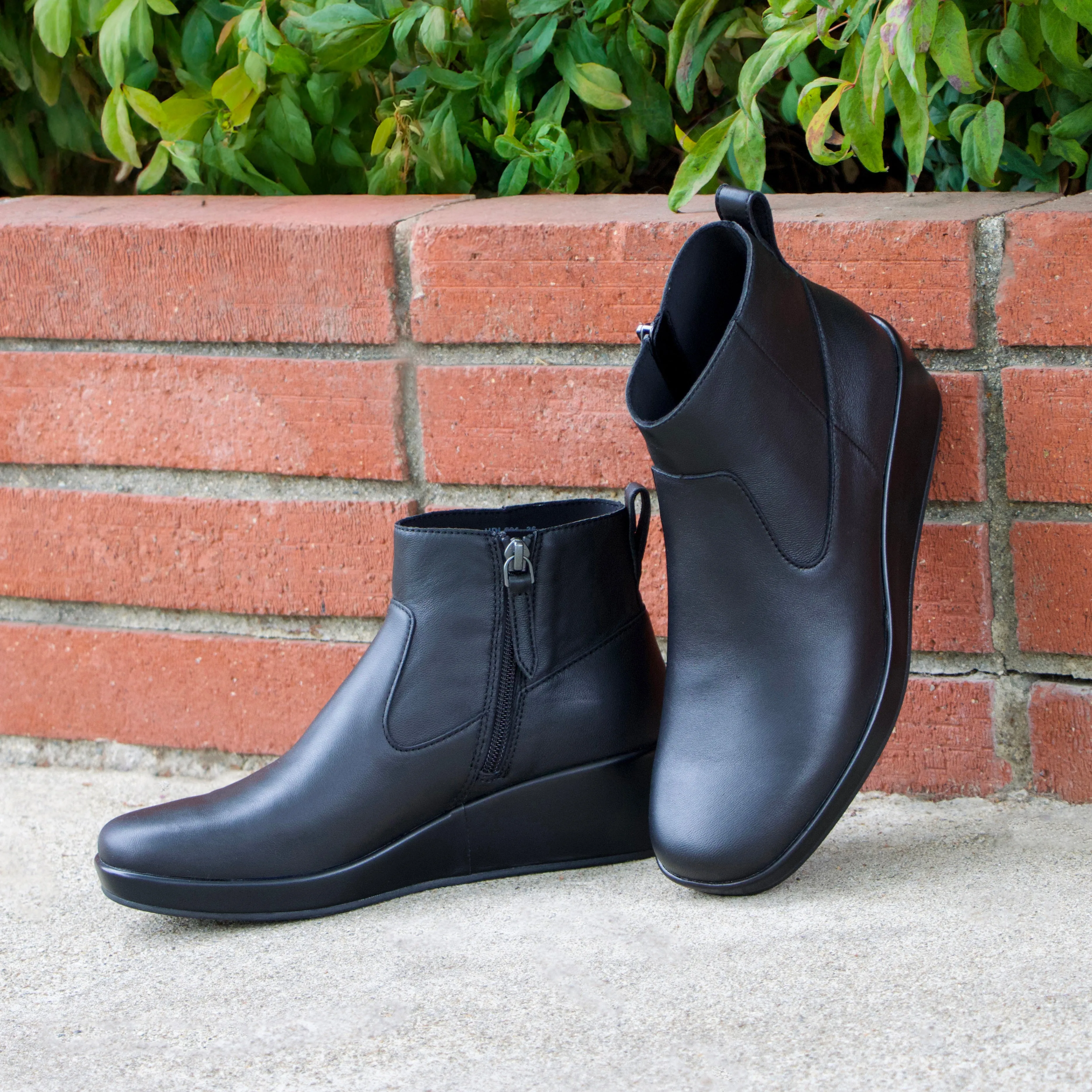 Hadi Black Boot