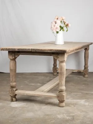 Oak farm table - early 20th century 90½" x 34¾"